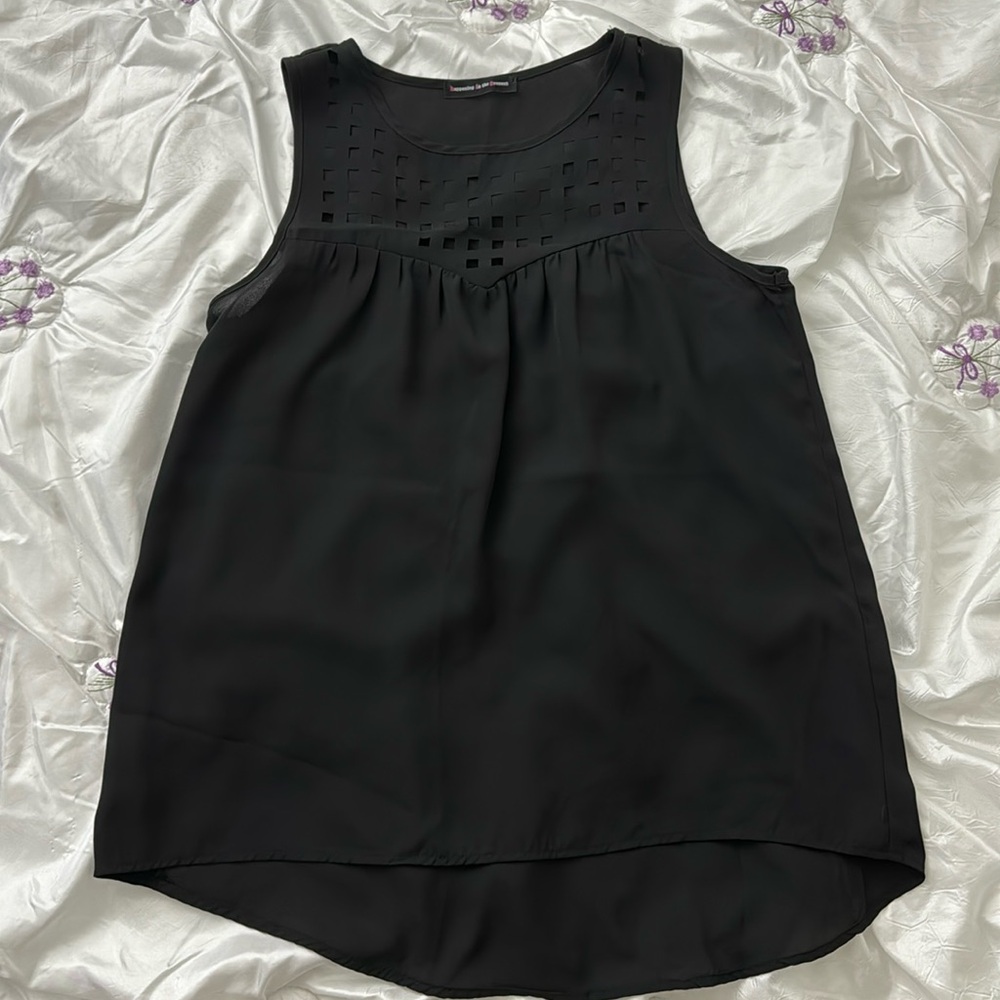 Tank top blouse with square cutouts